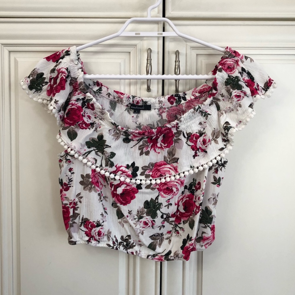 Ambiance women’s crop blouse